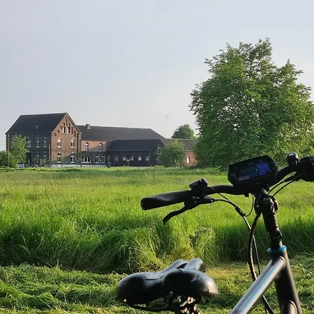 Gutshaus Michelshof - Viel Platz In Der