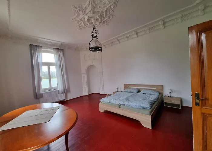 Gutshaus Michelshof - Viel Platz In Der Nyaraló